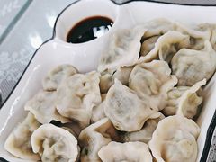 -天天向上素食餐厅(五台山店)