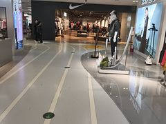 -万达广场(龙湖店)