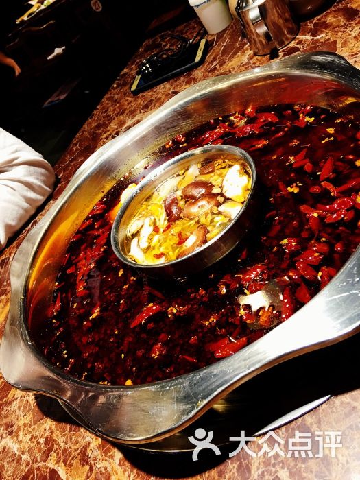 渝宗老灶火锅(解放碑店)的点评
