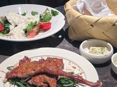 -LESCEDARS Brasserie Bistro香柏树