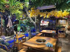 -城墙拐拐火锅(三峡广场黑金冠店)