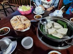 -万兴启丰椰子文化园餐厅