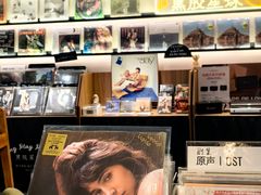 -黑胶星球(华发中城商都店)