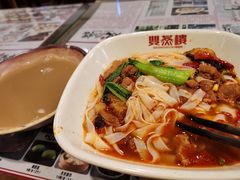 -双燕楼·手工馄饨·汤面小吃(世纪汇店)