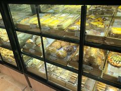 -宏发红西饼屋(天津路店)