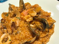 -港丽餐厅(高德置地店)