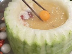 -得意咚瓜·顺德鱼生·冬瓜火锅(深圳首店)