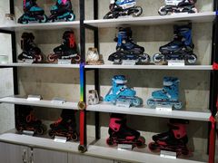 -极致童蒙轮滑运动中心(五环店)