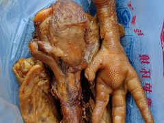 -老鼎万春卤菜(五代传承创始老店)