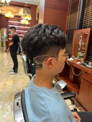 -尼特斯男士发型馆