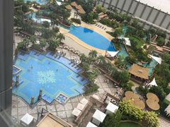 -影汇之星8字形摩天轮
