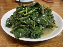 -芦茨金富饭庄·25年老字号·专做稻草鸡