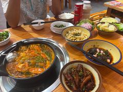 -黔三一夺夺粉酸汤火锅(百信店)
