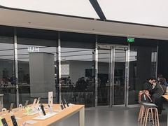 -华为授权体验店(中山公园来福士)