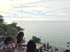 -Rimpa Lapin悬崖餐厅