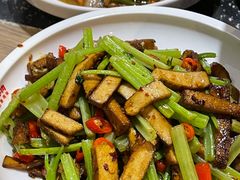 -建辉湖南土菜馆(南大街店)