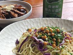 -老鼎万春卤菜(五代传承创始老店)