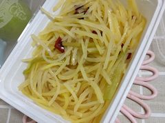 酸辣土豆丝-老头儿油爆虾(胜利河美食街店)