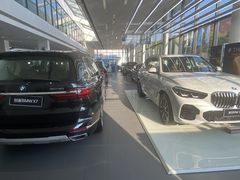 -上海宝信宝马4S店