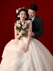 -女王风尚STUDIO·轻奢化定制