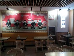 -闫家驴肉老店(华电一校店)