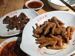 红闷鸡爪-恋萍小吃(时代店)