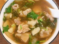 片儿汤-周嵘铜火锅