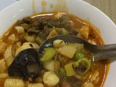 -吴三酸菜麻食酱香面馆(印花布园小区店)