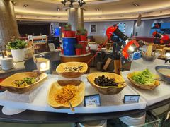 -咖啡苑自助餐厅·中国大饭店