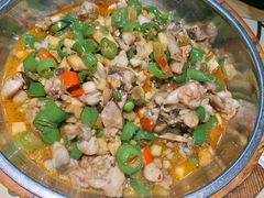 辣炒牛蛙-新凯旋烧烤·燕姐千岛湖土菜