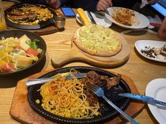 -菲滋意式餐厅(银泰百货金华江南店)