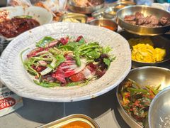 -草家酱蟹炭火烤肉店(珲春南路一店)
