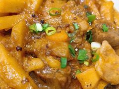 藜麦牛腩马铃薯-小锅饭(欧亚卖场店)