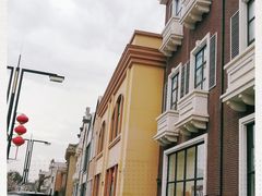 -王府井奥莱临潼小镇(临潼店)