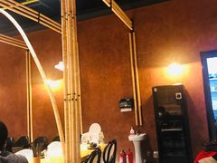 大堂-十三式重庆江湖菜(金茂览秀城店)