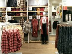 -优衣库(广州恒宝广场店)