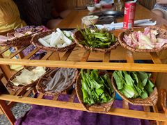 -阿婆情腊排骨火锅(金虹路店)