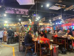 -萍姐火锅·公路夜市(武汉首店)