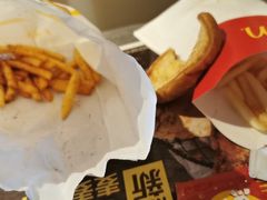 -麦当劳(江湾镇店)