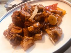 -八府香鸭·啫啫煲(华山路店)