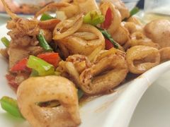 -覃记海鲜美食餐厅