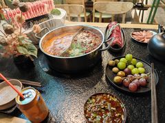 -鹿鸣山草本茶香火锅(园西路店)