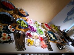 -深圳龙华大浪商业中心亚朵X酒店