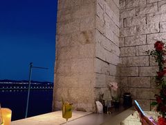 -22ºN BISTRO西餐&酒馆(石奥商业街店)