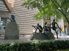 -上海话剧艺术中心