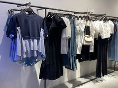 -URBAN REVIVO(七宝领展广场店)