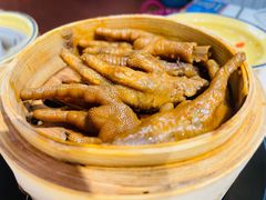 -卤校长重庆火锅(恒隆广场店)