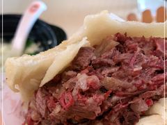 -闫家驴肉老店(华电一校店)
