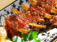 -马克力木手抓炕锅烤羊肉(盐湖一小区店)