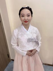 -贺贺新娘造型婚纱店